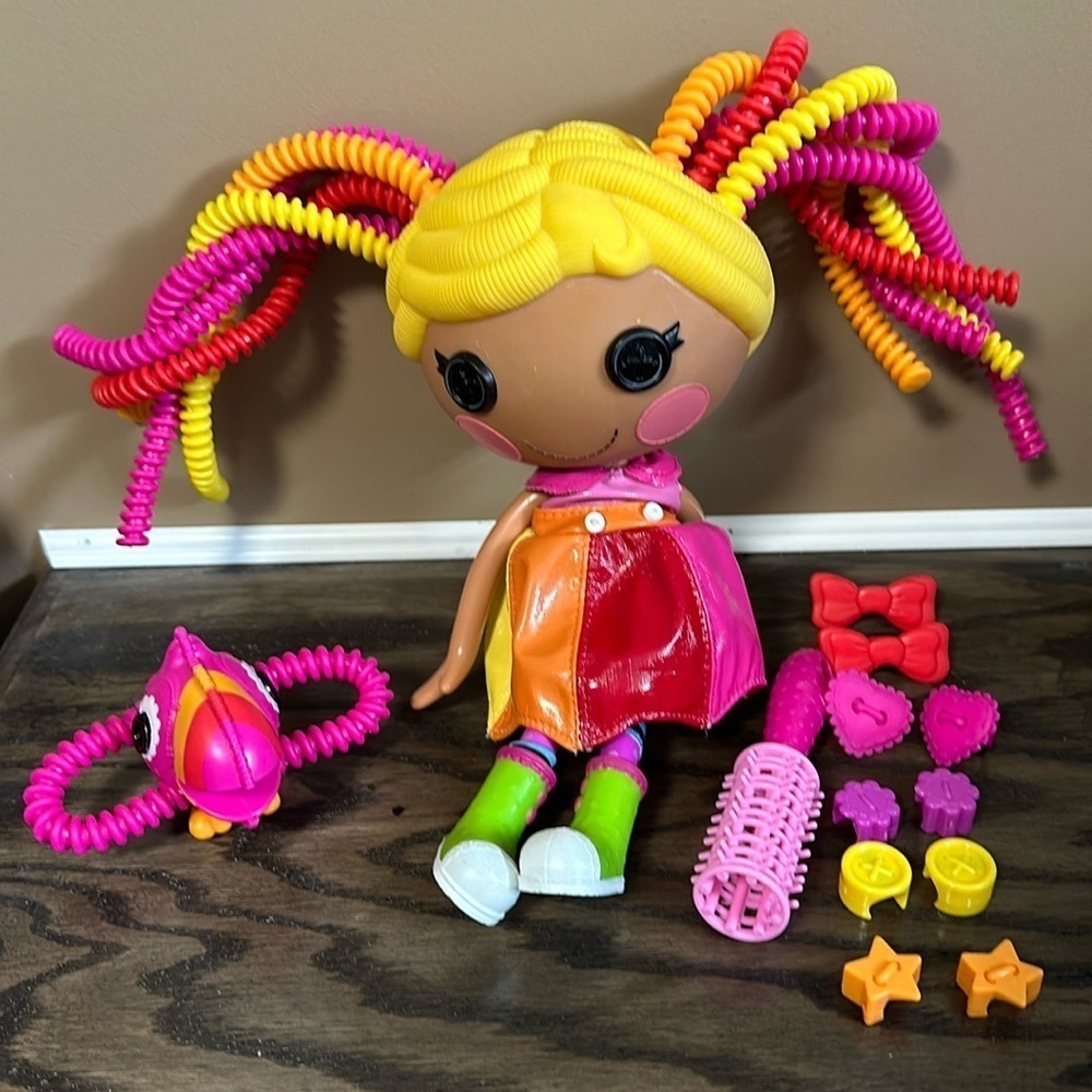 Lalaloopsy Silly Hair Doll - April Sunsplash